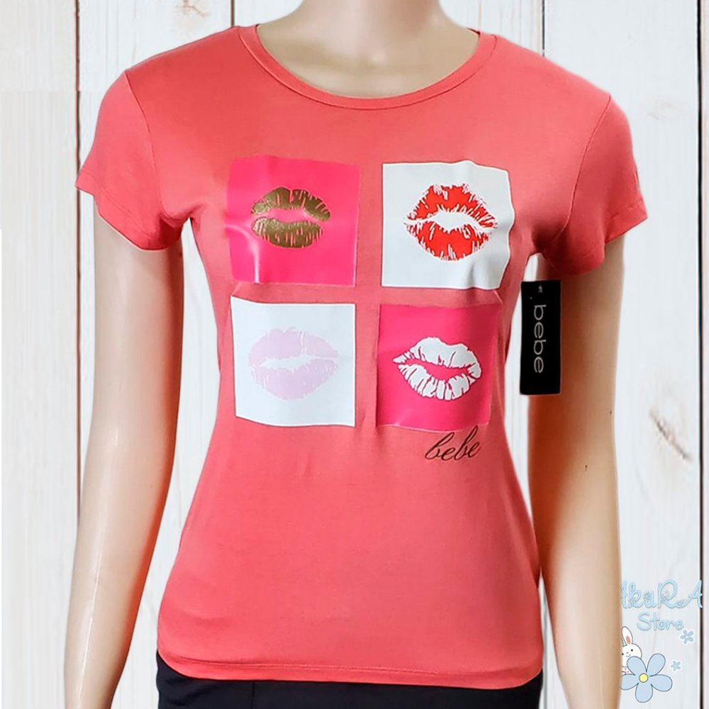 NWT BEBE AUTHENTIC KISSES WOMEN'S CORAL CREW NECK SHORT SLEEVE T-SHIRT SIZE M L